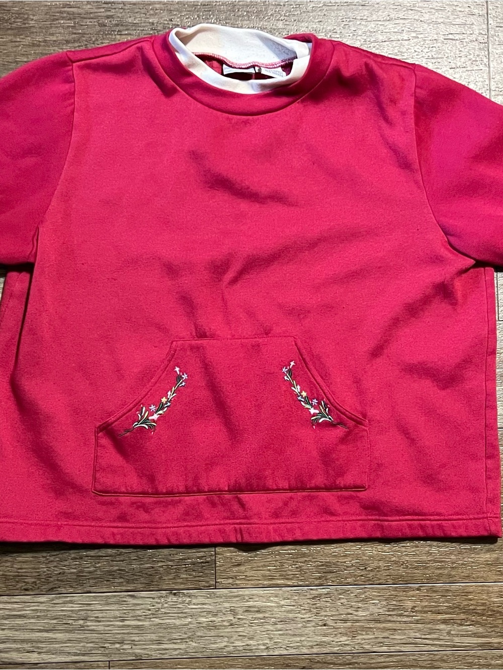 Blair vintage red Floral Pocket Sweatshirt